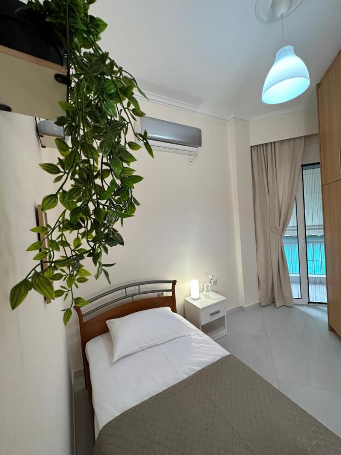 Comfort Inn Атина Екстериор снимка