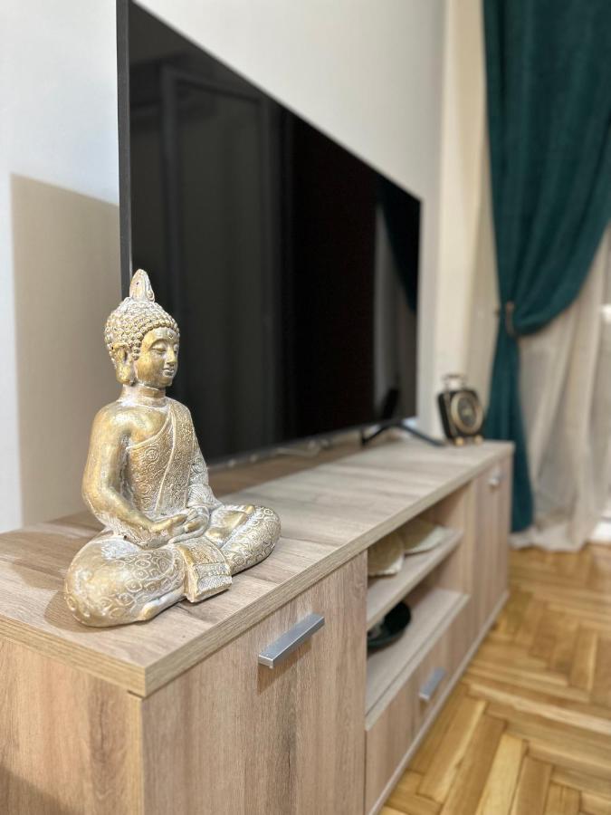 Comfort Inn Атина Екстериор снимка